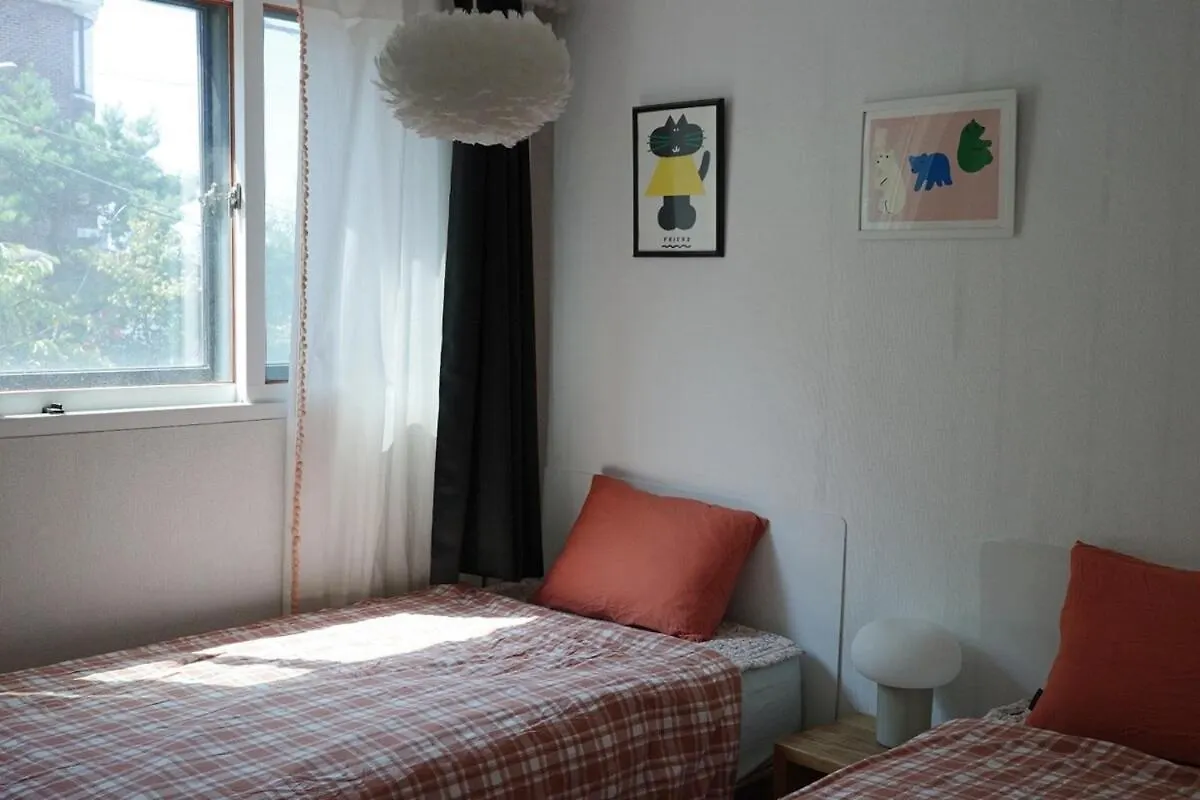 Studio 99 Hongdae 3Rooms 2Baths Сеул Южная Корея