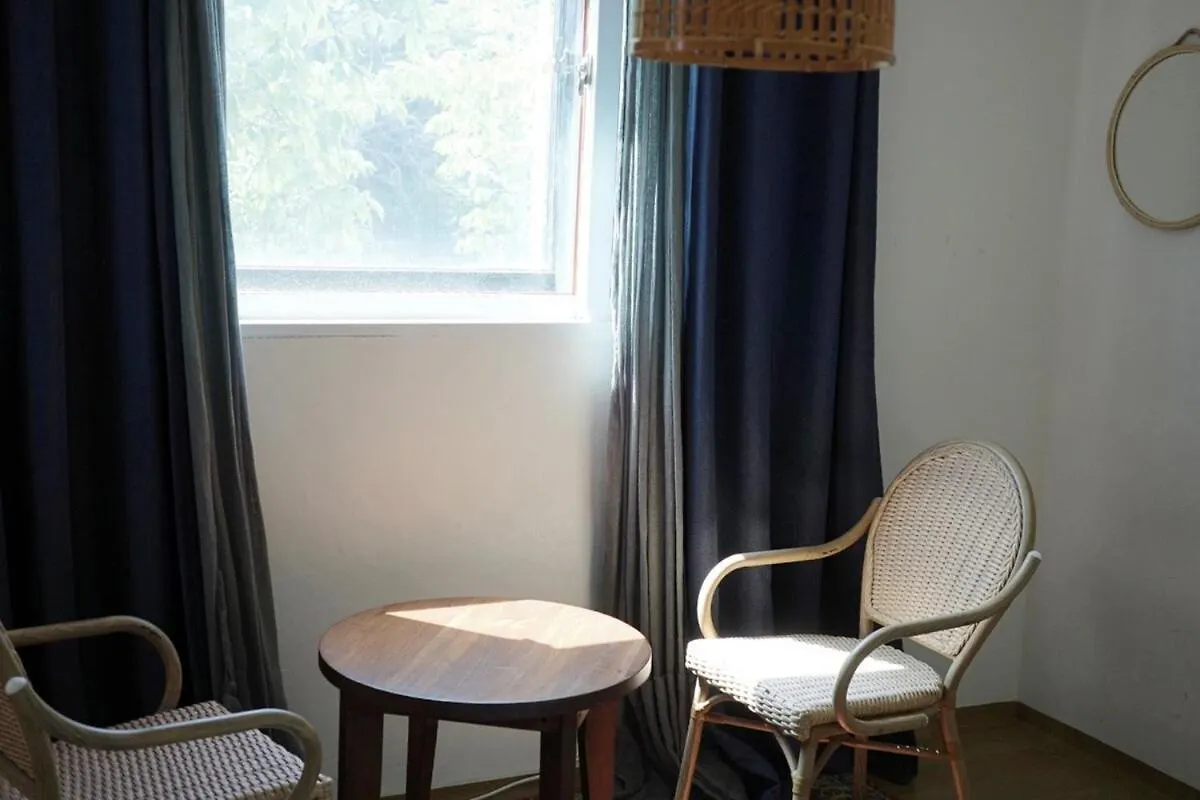 Studio 99 Hongdae 3Rooms 2Baths Seul